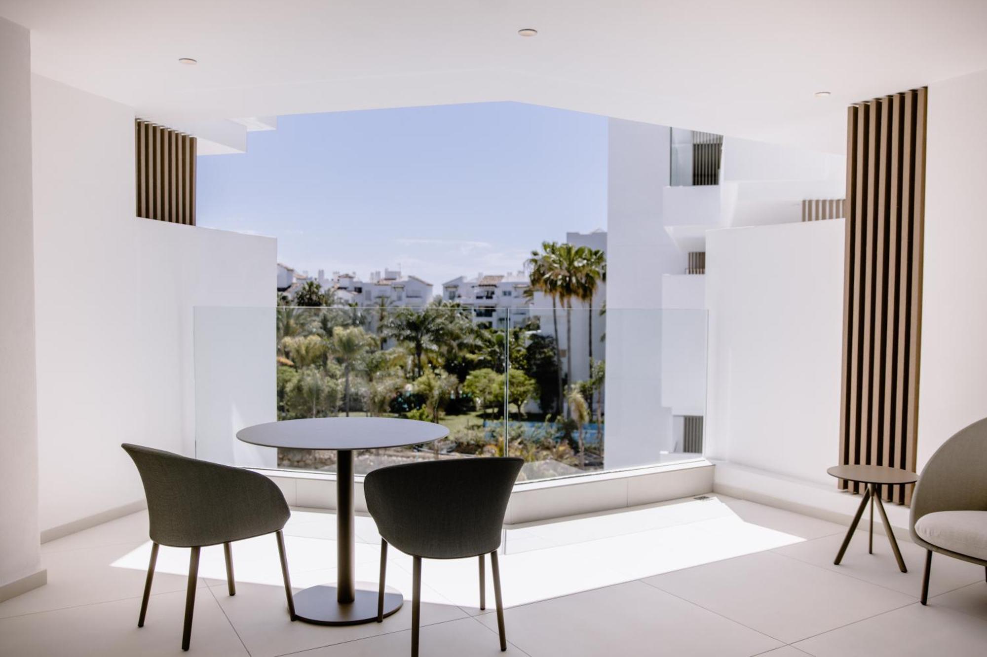 The Flag Hotel Marbella, Estepona Adult Recommended Eksteriør billede