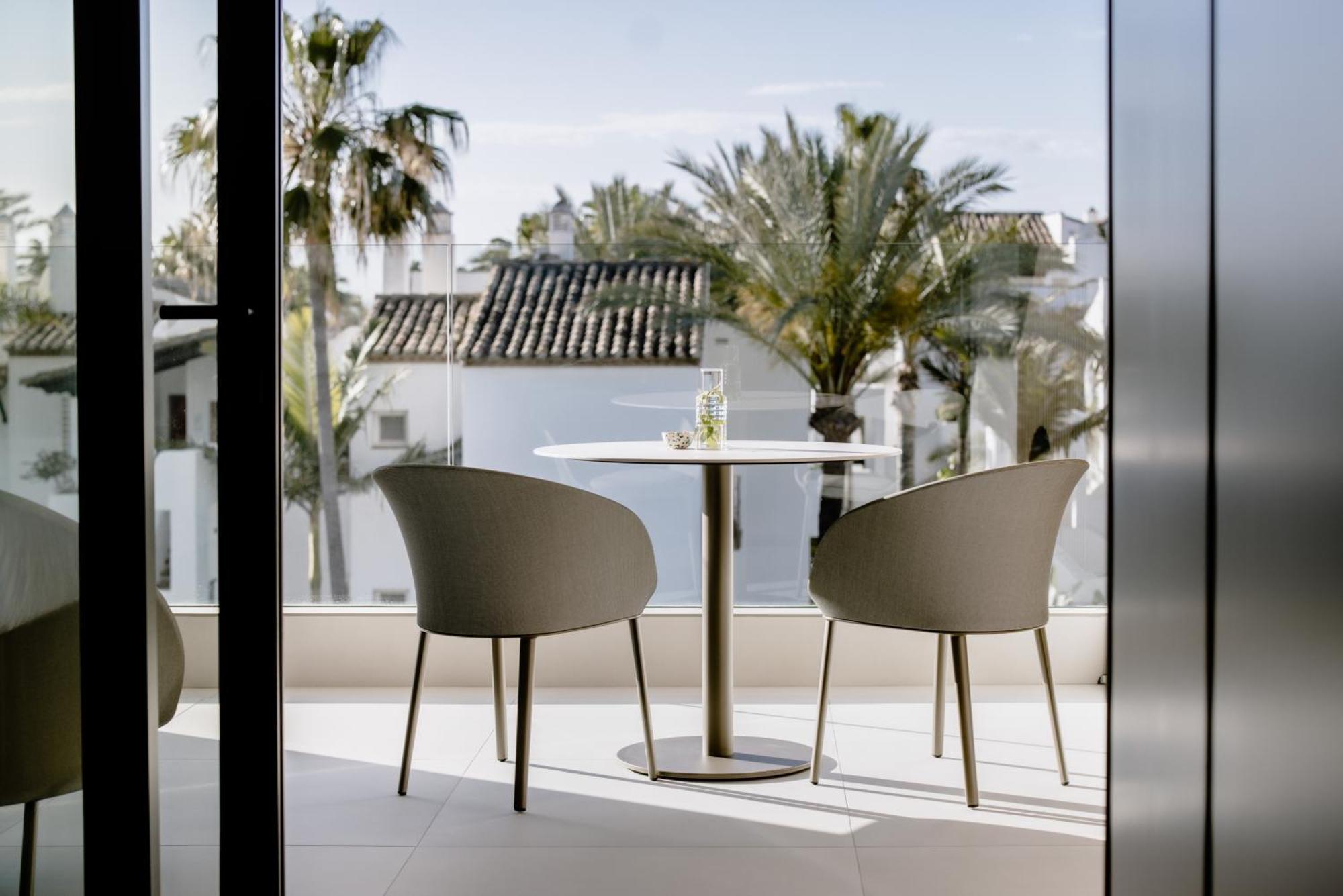 The Flag Hotel Marbella, Estepona Adult Recommended Eksteriør billede