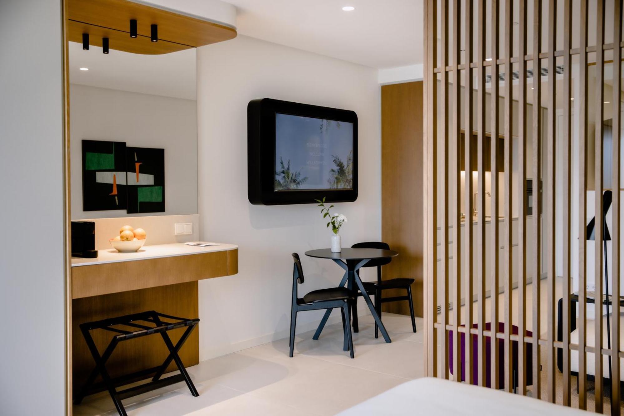 The Flag Hotel Marbella, Estepona Adult Recommended Eksteriør billede