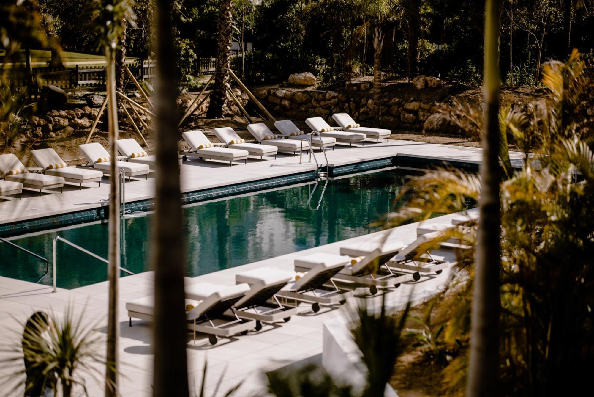 The Flag Hotel Marbella, Estepona Adult Recommended Eksteriør billede