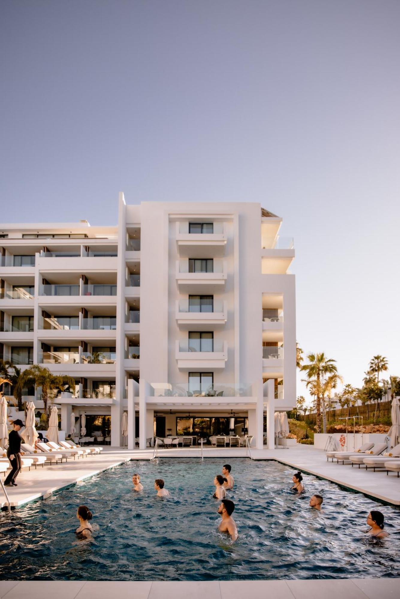 The Flag Hotel Marbella, Estepona Adult Recommended Eksteriør billede
