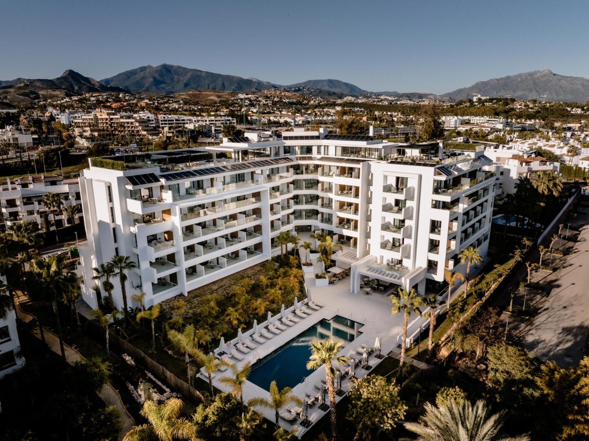 The Flag Hotel Marbella, Estepona Adult Recommended Eksteriør billede