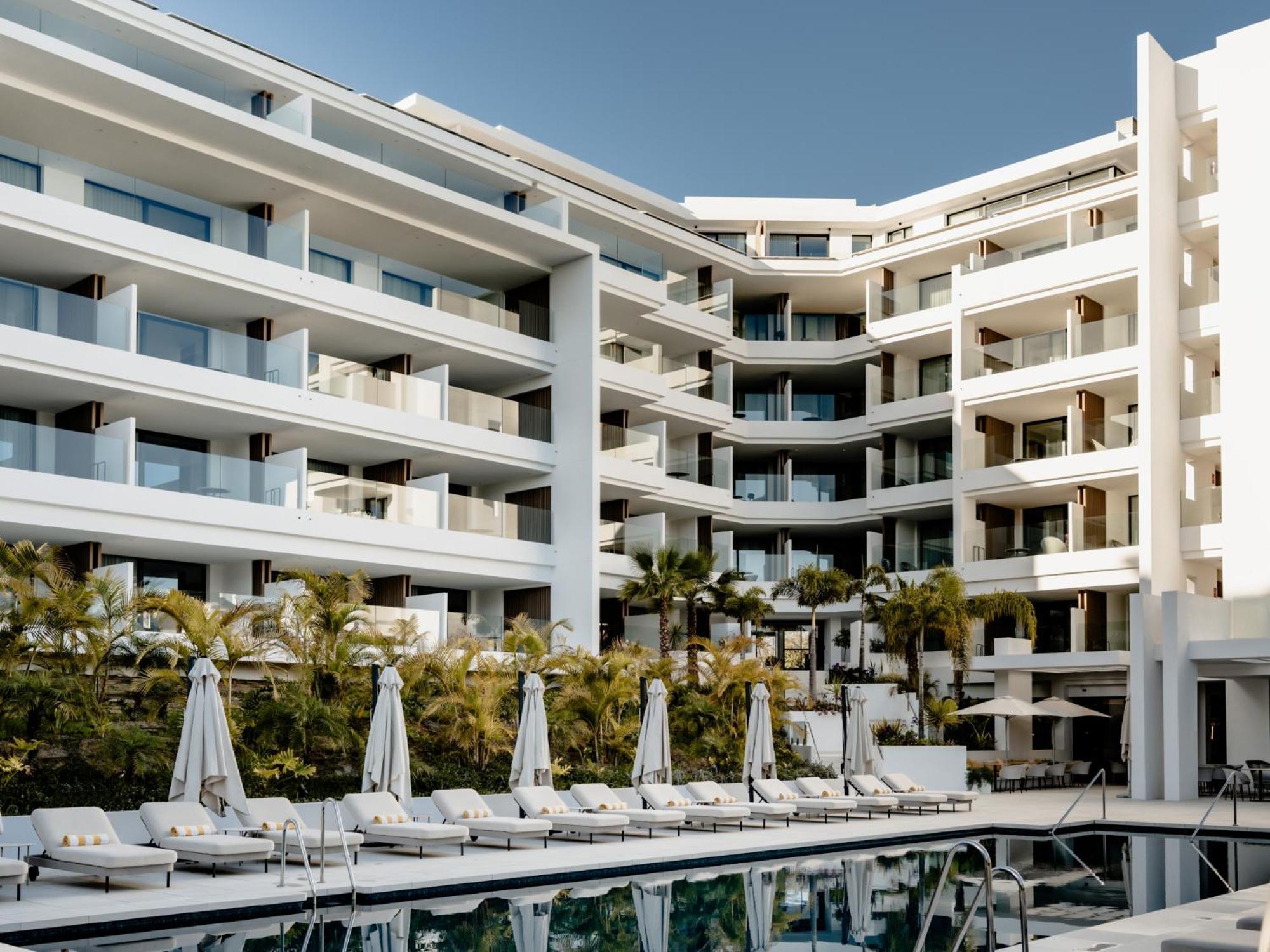 The Flag Hotel Marbella, Estepona Adult Recommended Eksteriør billede